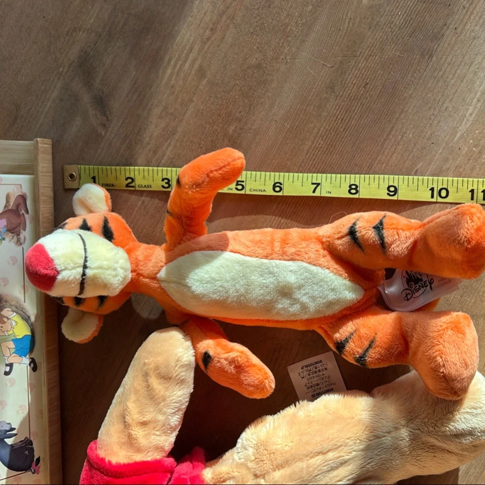 Disney Winnie the Pooh & Tigger Plush Duo - Play or Display - Super Soft